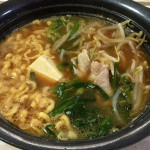 【ひとり鍋】「サッポロ一番 みそらーめんが鍋になりました」を食べてみた